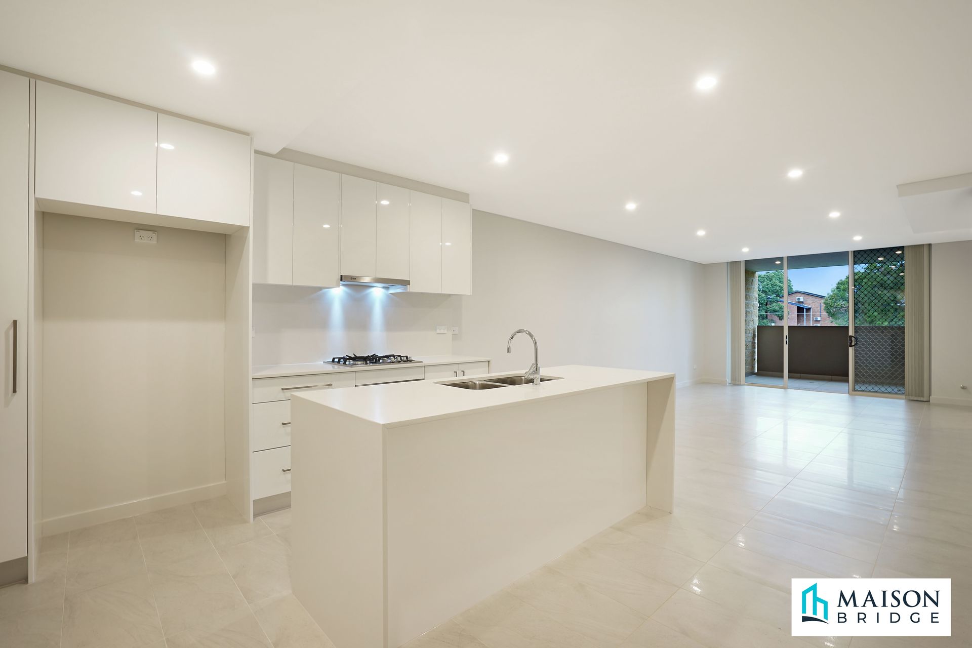 Heart of Rydalmere Near New Apartment For Rent