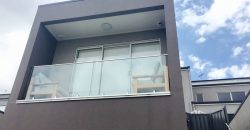 Near New STUDIO with Balcony and all FURNITURE!!!