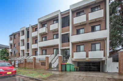 Attention to Investors and First Home Buyers !!Open Inspection This Sat:12:00pm-12:30pm