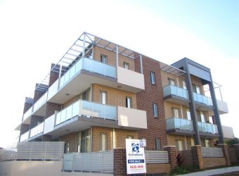 Just AS NEW Top Floor Unit!!Attention to First Home Buyers and Investors!!Open Inspection This Saturday 01:00pm-01:30pm