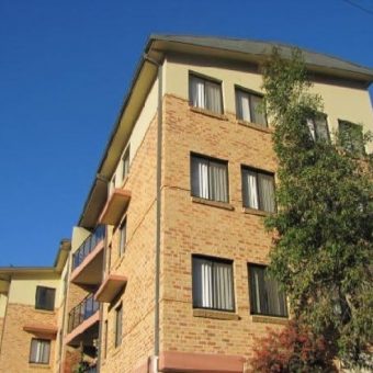 Well Located 2 Bedroom Unit Heart Of Parramatta