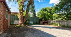 Huge Hosue Located at a very convenient spot in Telopea on the high side