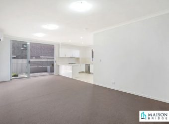 Immaculate 3 Bedroom Apartment