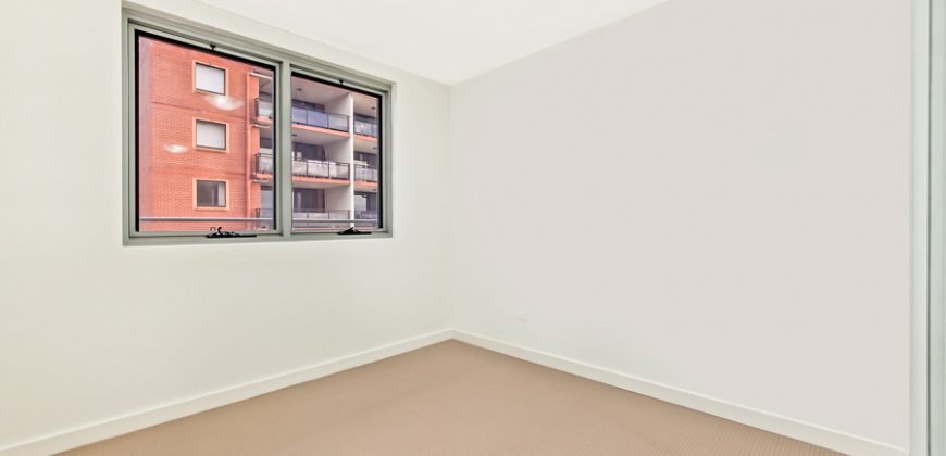 2 Bedroom Apartment In Parramatta Prime Location!