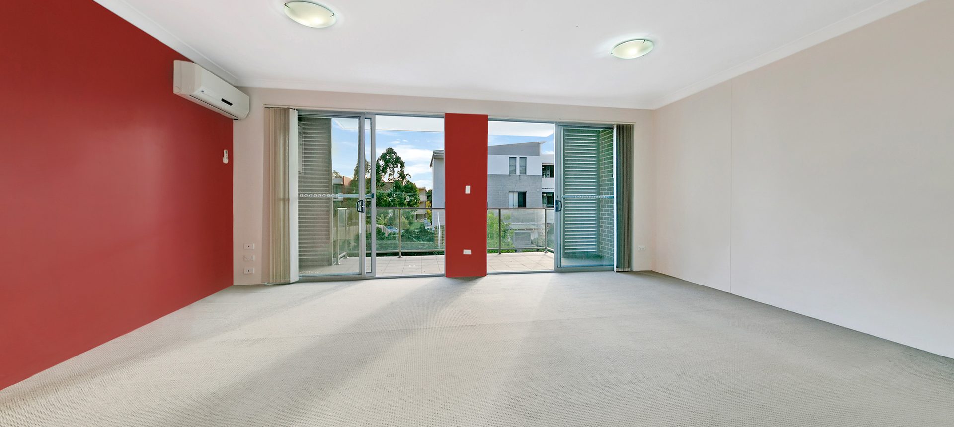 Immaculate 2 Bedroom Unit at Westmead Finest Location