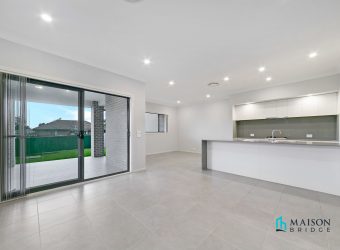 Nearly New 3 Bedrooms 2 Bathrooms Luxury Duplex In Rydalmere!