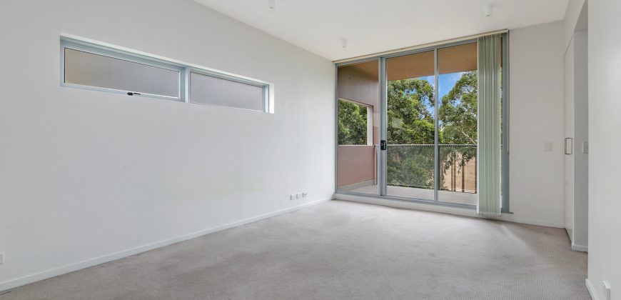 Two Bedroom Apartment At Perfect Location Of Macquarie Park