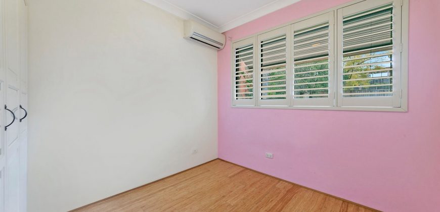 Quiet Townhouse In Convenience Location of Thornleigh