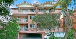 Full Brick 2 Bedroom Unit In Quiet Location