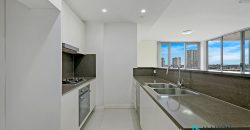 High floor apartment with fantastic view located in heart of Parramatta