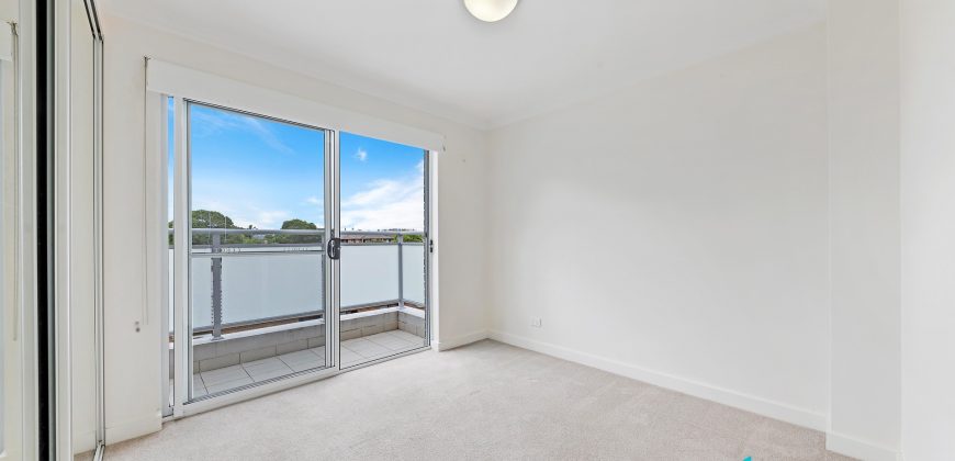 Stunning Two Bedroom Unit with North Facing Balcony
