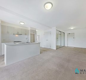 Stunning Two Bedroom Unit with North Facing Balcony
