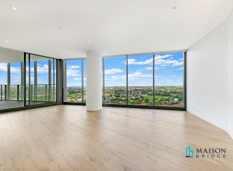 (Deposit Taken) Near New 2 Bedroom Apartment with Panoramic View