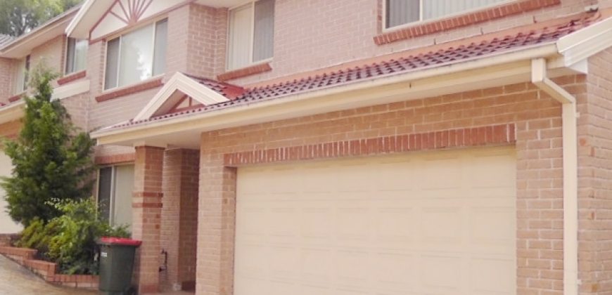 Immaculate 3 Bedroom Townhouse at Rydalmere Convenient Location