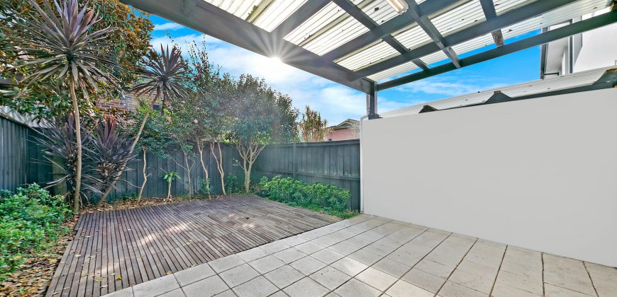 North Aspect Renovated Townhouse! Total 161sqm on Title