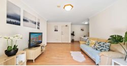 3 Bedroom Timber Floorboard Unit in Good School Catchment, Contact Agent for Inspection