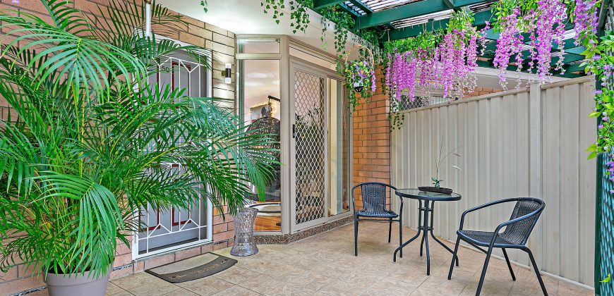 Renovated, Stylish, Northerly Aspect Full Brick Townhouse – Epping West Catchment