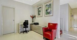 Immaculate 4 Bedroom Timber Floor Townhouse