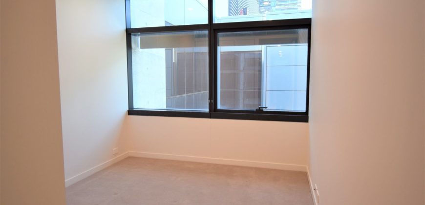 Luxury One-Bedroom Apartment At Prime Location + Car Space !!!