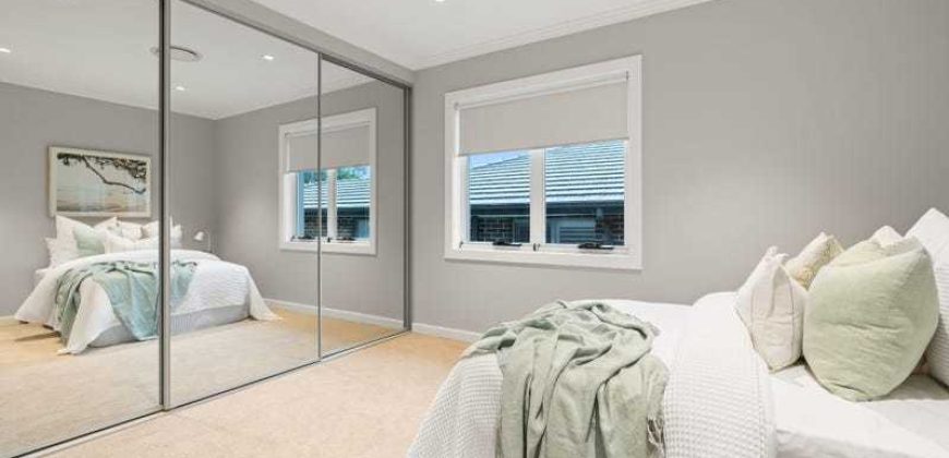 Brand New Contemporary 5 Bedroom Duplex!