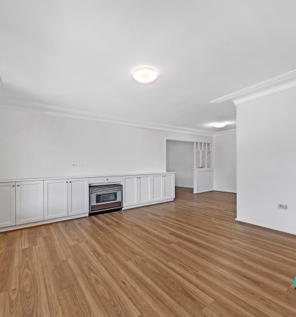 Peaceful 4 Bedrooms 2 Bathrooms Family House!