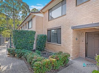 Another Complex Record Price! Sold By Alex Cheng 0425 666 655.