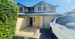 ***Deposit Taken*** 3 Bedroom  Brick Townhouse In Convenience Location Of Rydalmere !