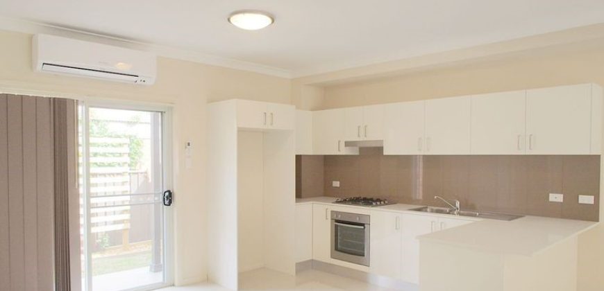 Spacious 3 Bedroom Townhouse in Rydalmere!