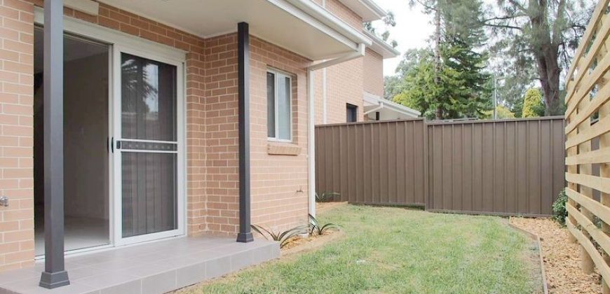 Spacious 3 Bedroom Townhouse in Rydalmere!