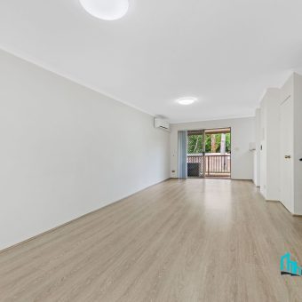 Spacious 3 Bedroom Townhouse in Carlingford!