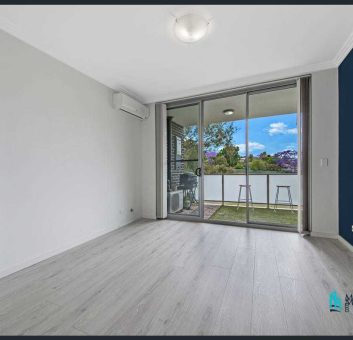 Top floor East-facing 1 bed + study apartment located at the heart of Rydalmere