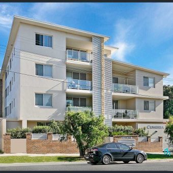 Near New 2 Bedroom Full Brick Apartment at the Heart of Rydalmere