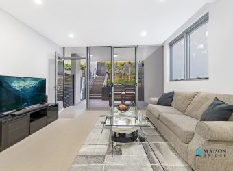 Meriton Ground Floor Apartment with Courtyard and Dual Access