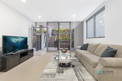 Meriton Ground Floor Apartment with Courtyard and Dual Access