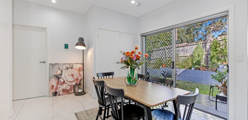 Quiet and Oversized Villa Home with Ermington Public Catchment