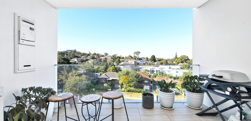 Immaculate Owner Occupier Home with Dual Balconies & Views