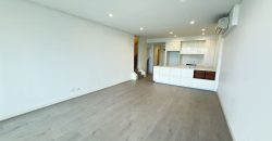 New Renovated Dual Level 1 Bedroom with Study Waterview Apartment!