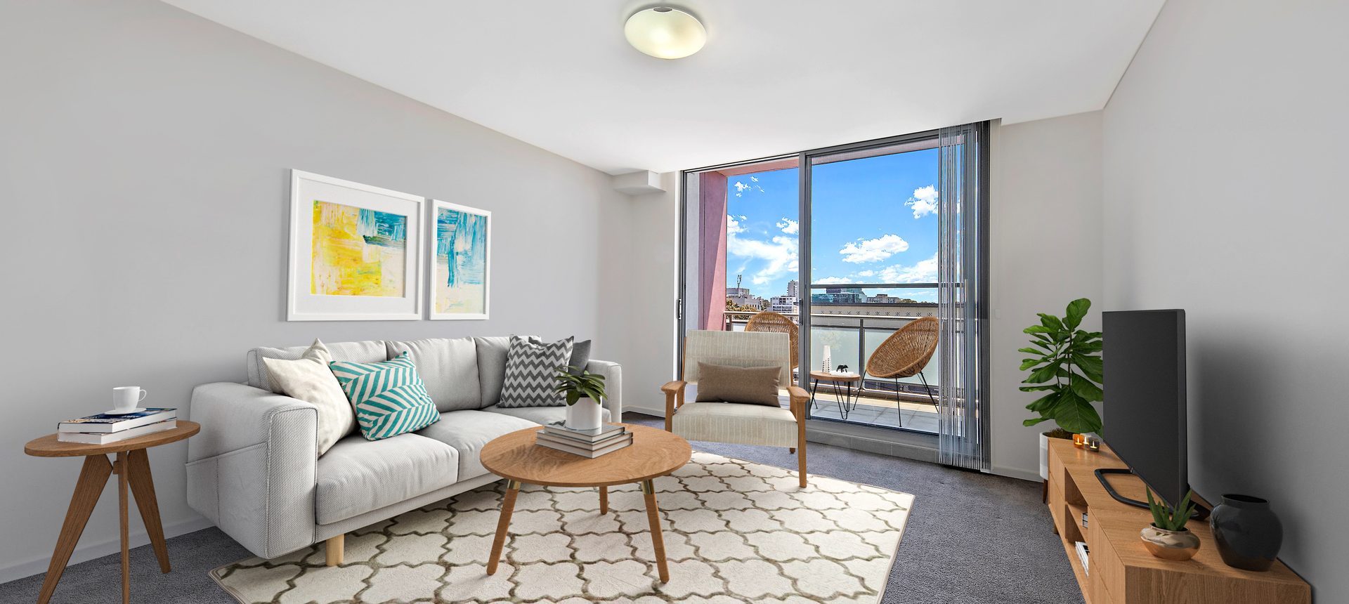 Sold By Sandy & Sirena of “Maison Bridge Property”
