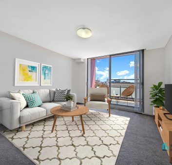 Sold By Sandy & Sirena of “Maison Bridge Property”