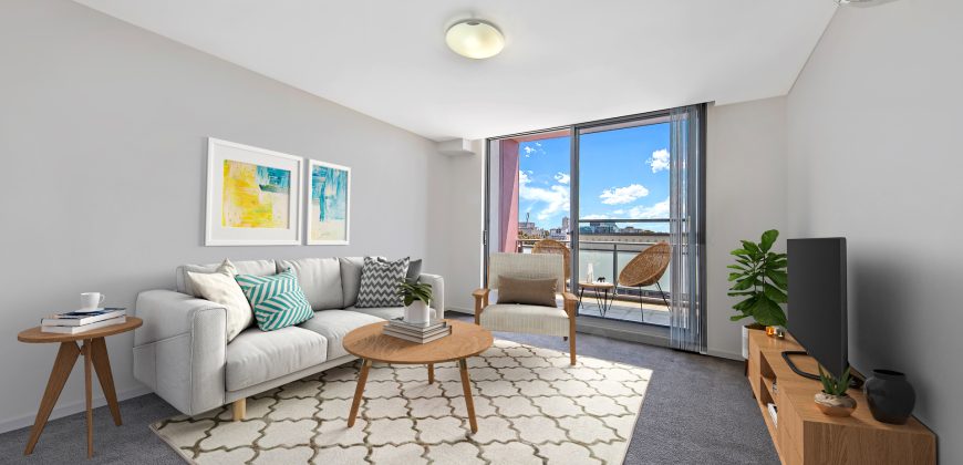Sold By Sandy & Sirena of “Maison Bridge Property”