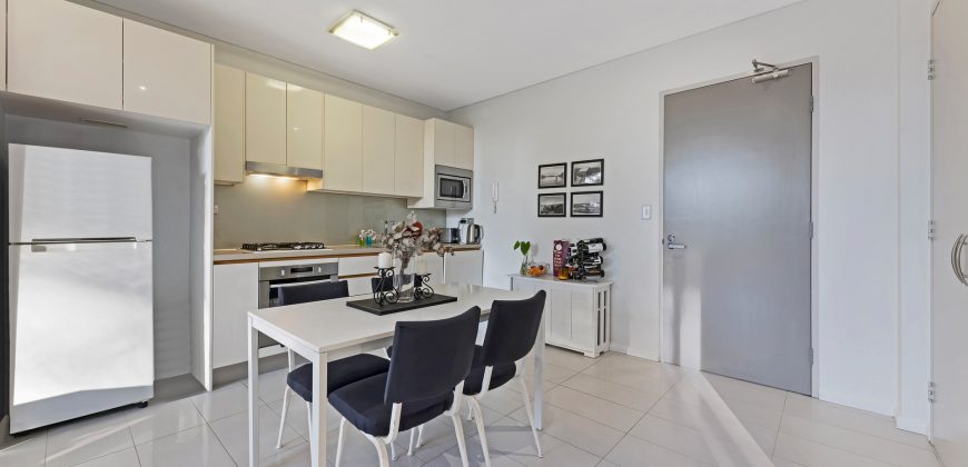 Sold By Alex Cheng 0425666655 of “Maison Bridge Property”