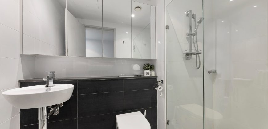 Sold By Alex Cheng 0425666655 of “Maison Bridge Property”