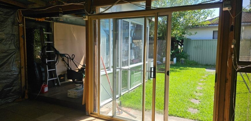 3 Bedrooms Granny Flat In Prime Location of Rydalmere
