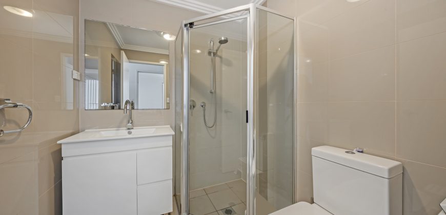 Sold By Alex Cheng & Sandy Shi from “Maison Bridge Property”