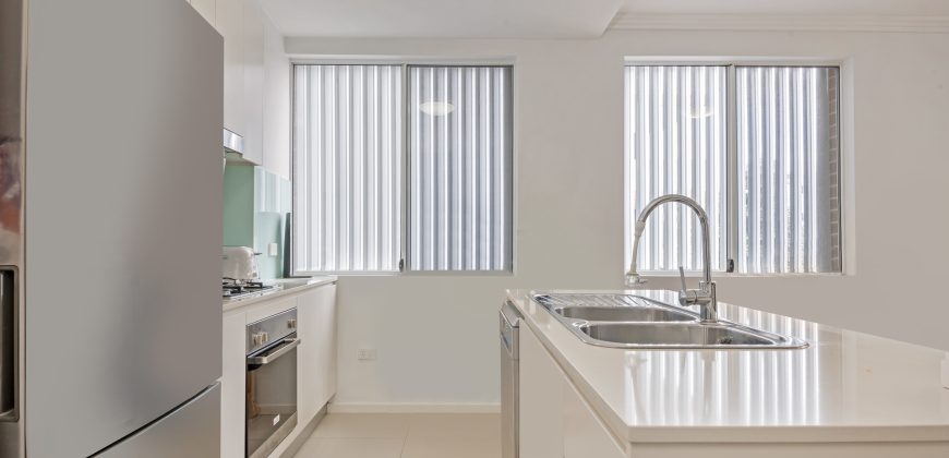 Sold By Alex Cheng & Sandy Shi from “Maison Bridge Property”