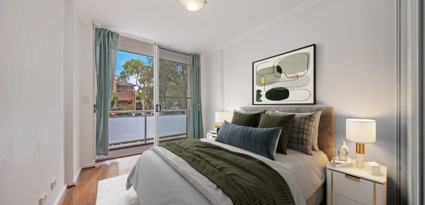 Sold By Alex Cheng & Sandy Shi from “Maison Bridge Property”
