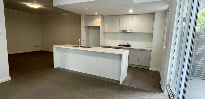 Spacious 3-Bedroom Apartment in Convenient Location of Homebush West
