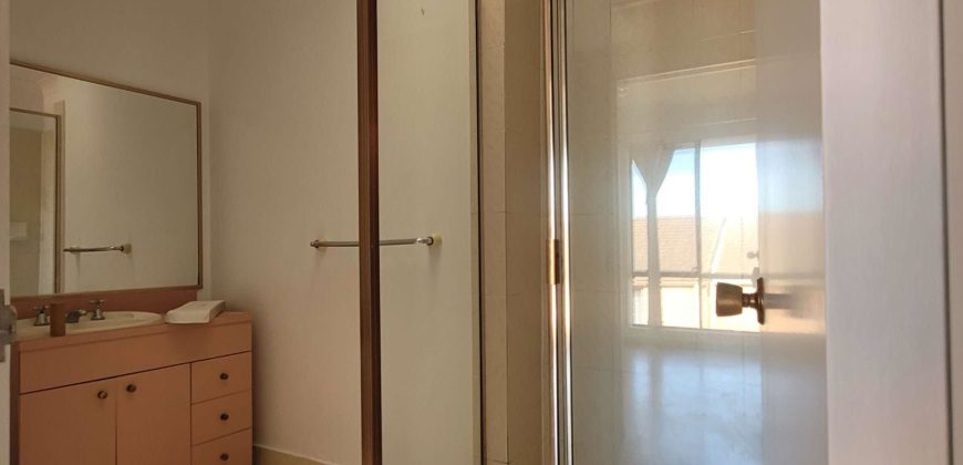 Newly Renovated 3-Bedroom Townhouse In Carlingford