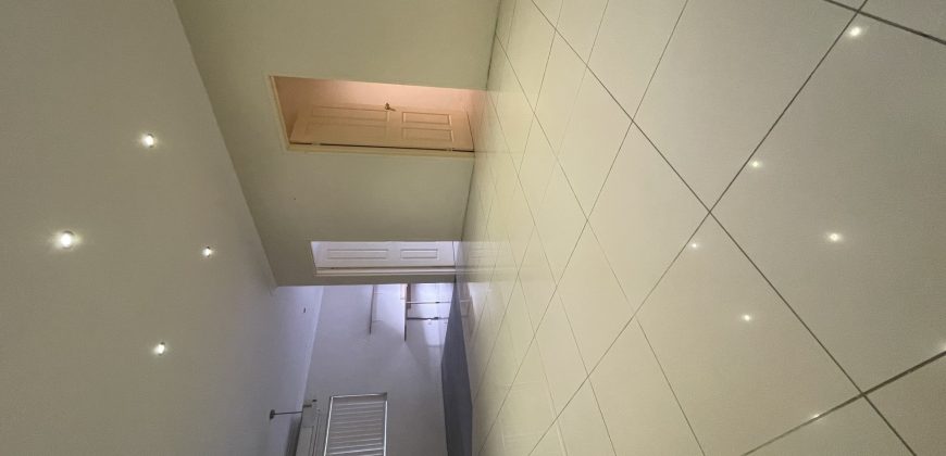3 Bedrooms Granny Flat In Prime Location of Rydalmere