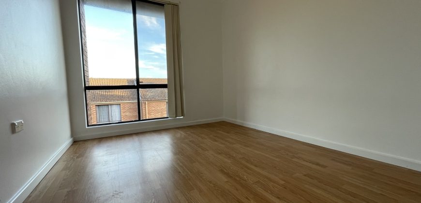 Newly Renovated 3-Bedroom Townhouse In Carlingford